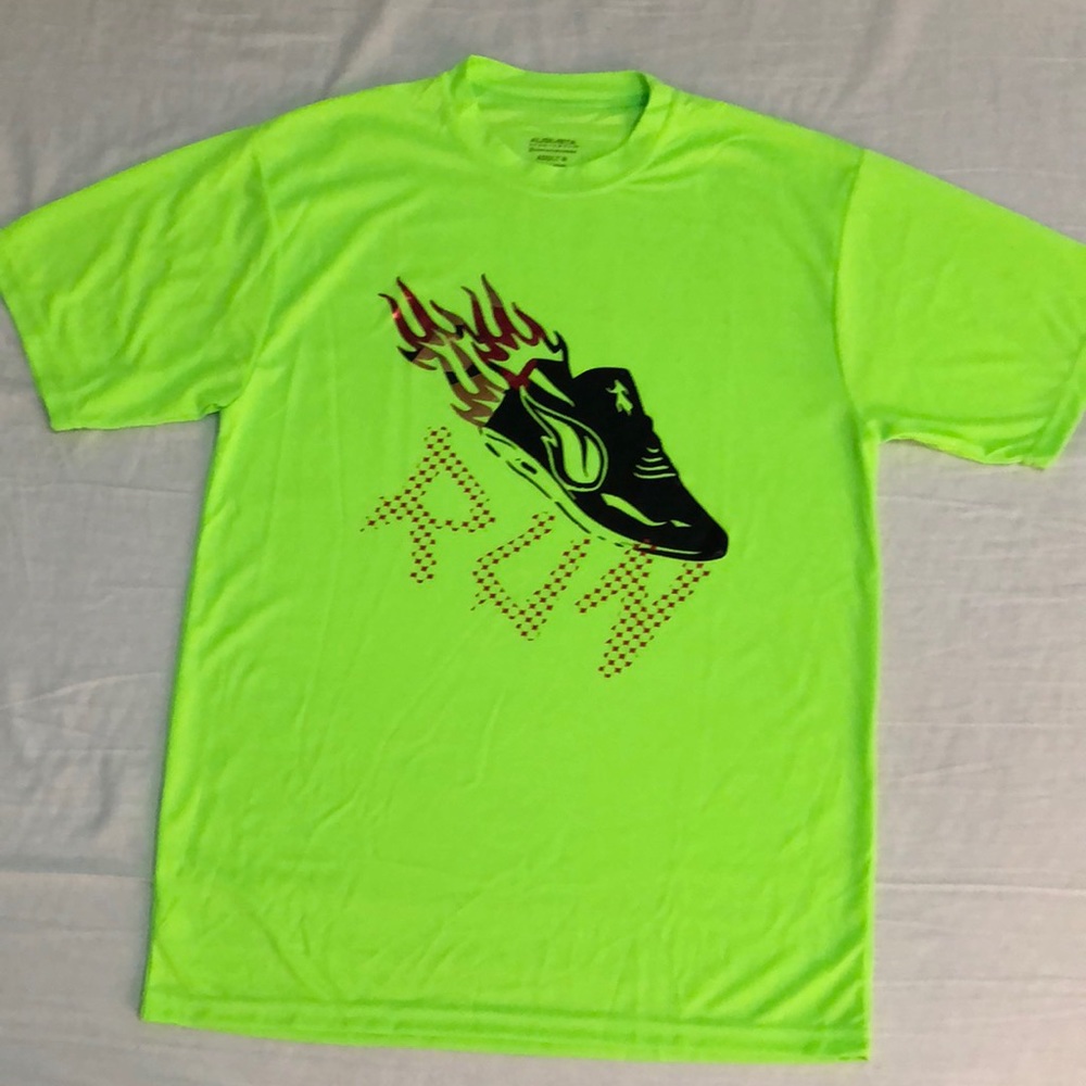 Augusta running tee NWT